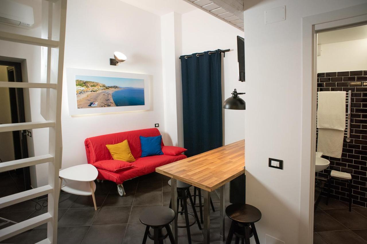 Incentro B&B Μιλάτσο Εξωτερικό φωτογραφία